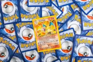 Retro Carte Pokemon Con Charizard Prima Edizione